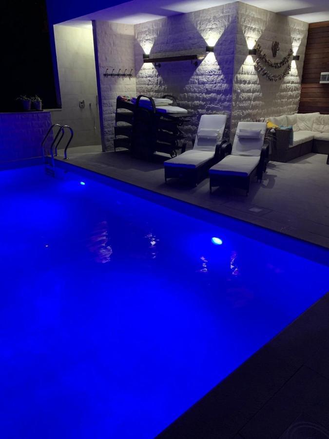 Jully Apartment With Swimming Pool Babino Polje Exteriör bild